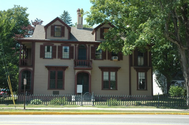 chamberlain house